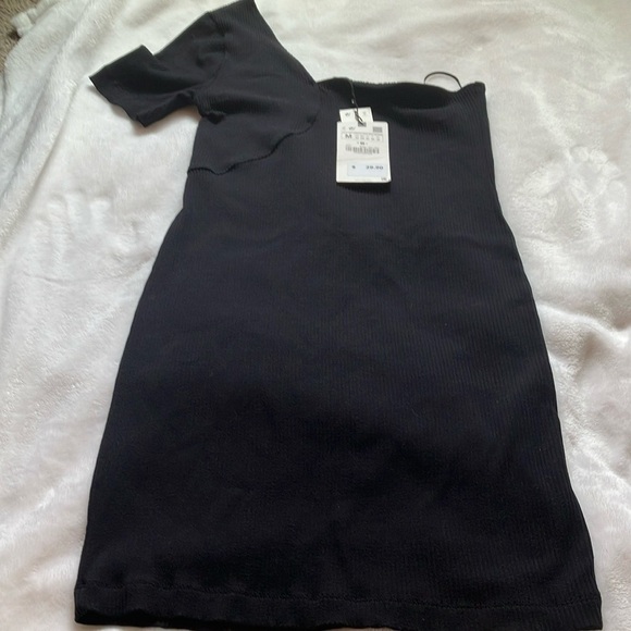 Zara Dresses & Skirts - Zara: Black One-Shoulder Dress- M